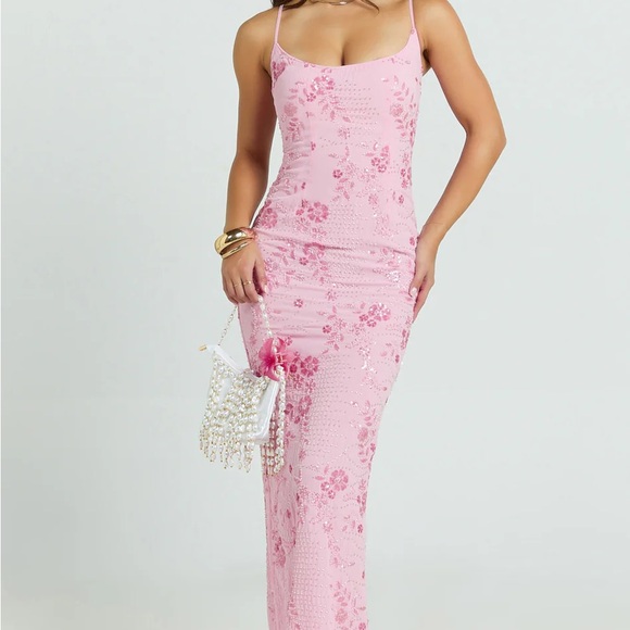 Showpo. Dresses & Skirts - Showpo Shari Maxi Dress